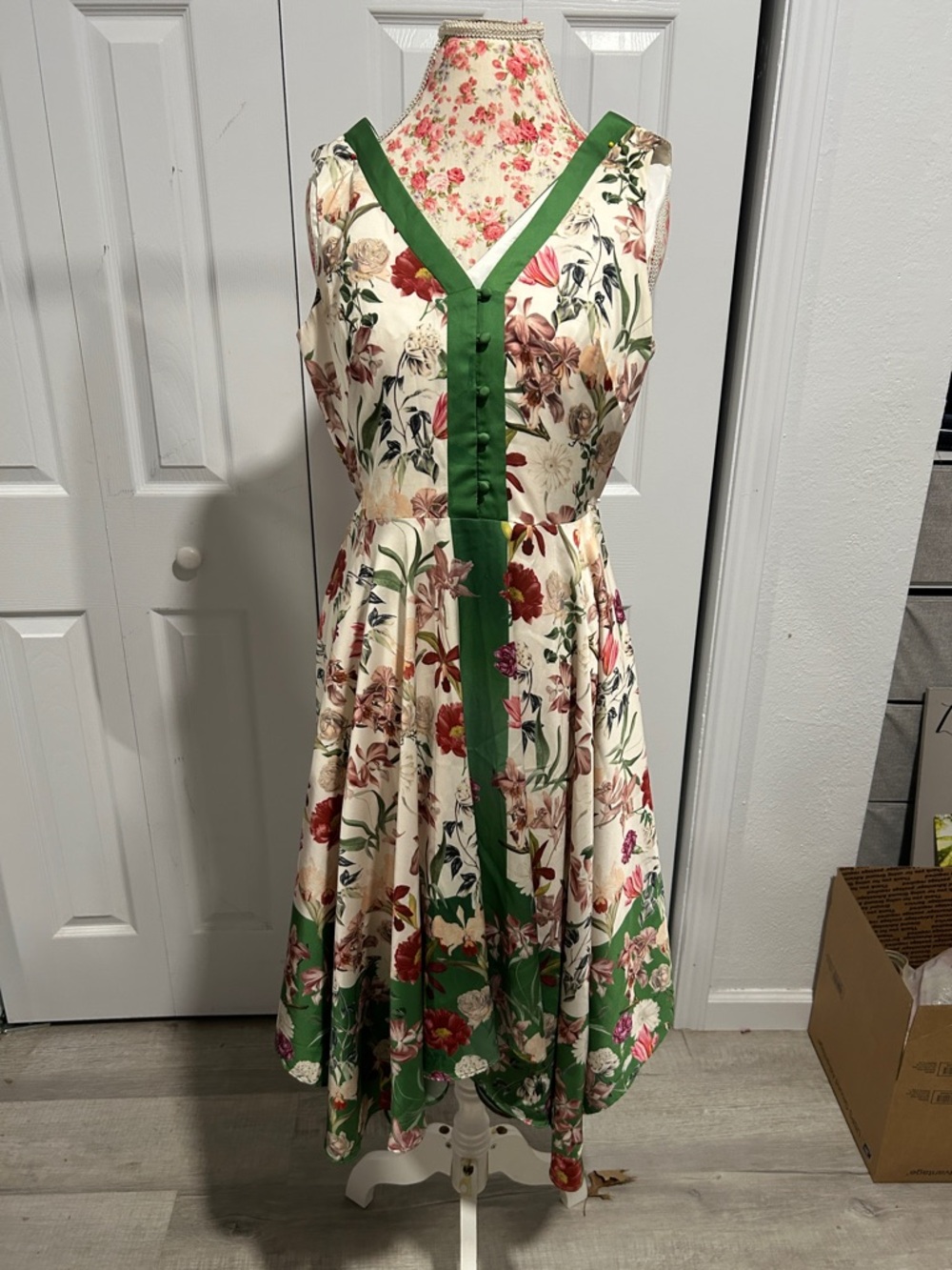 Maggy London Cream Floral Midi Dress with Green Trim